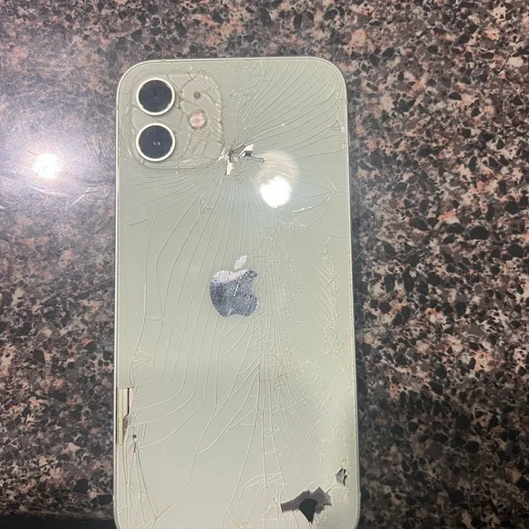 iPhone 12